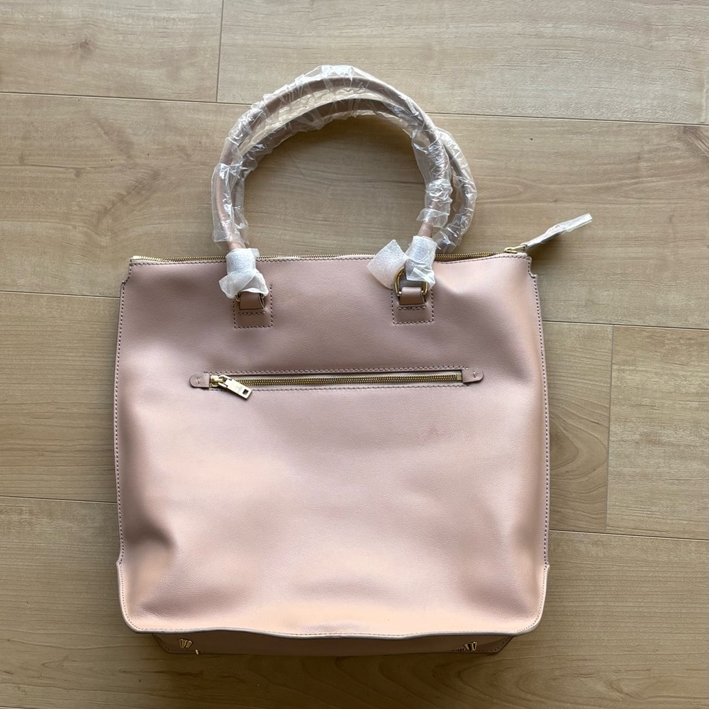 J Crew Large Leather Tote Bag in Beautiful Blush Color-NWOT